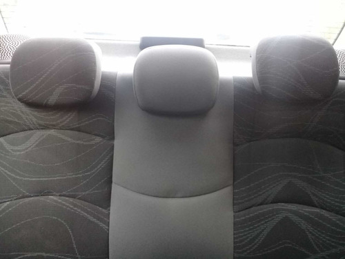 Imagen 6 de 10 de Fiat Siena El 1.4 85 Hp