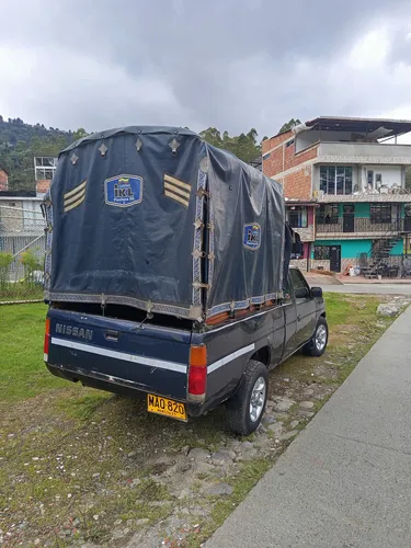 Nissan D21 2.4 4x2