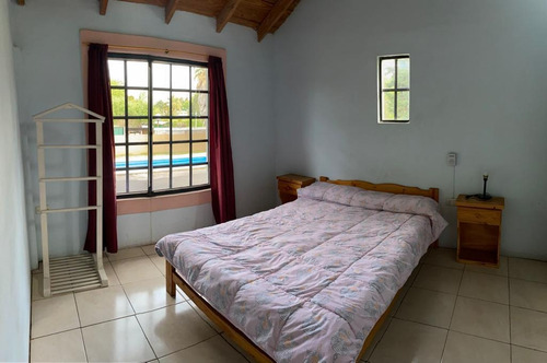Quinta Pileta Y Parque Auoeste Km 42.5