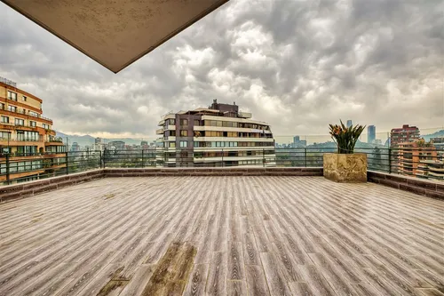 Penthouse En Venta De 4 Dorm. En Vitacura