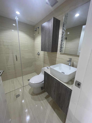 Club De Playa Lechería Venta 155 M2 6-2025-1