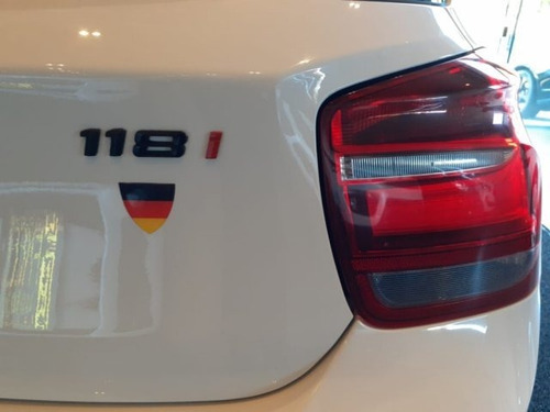 Imagem 11 de 15 de Serie 1 1.6 Gp 16v Turbo Gasolina 4p Automático
