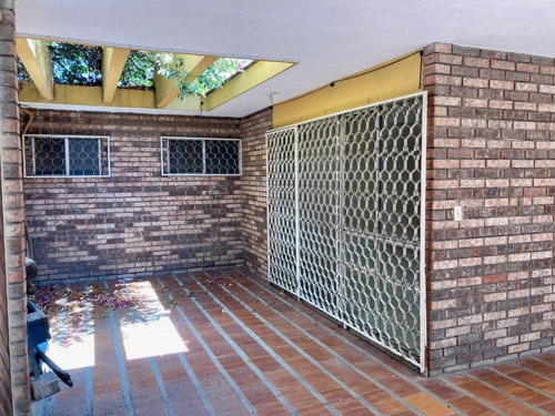Imagen 4 de 30 de Se Vende Casa Comercial Fracc Kiosco
