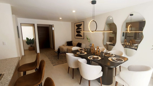 Casa En Venta Entre El Refugio Y Zibata, Estudio O 4ta Recamara, 3.5 Baños