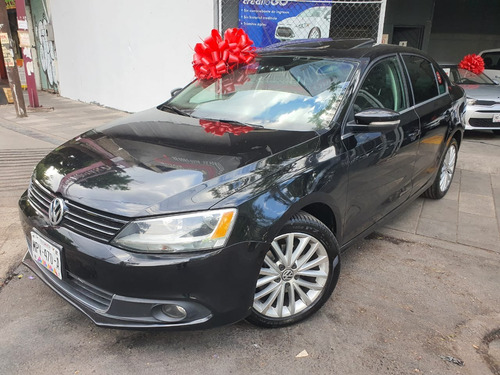 Volkswagen Jetta 2.5 Sport L5 Man Qc Nav B A C B E At