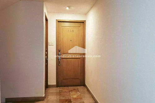 Departamento En Renta Plaza Artz Jardines Del Pedregal.