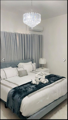 Se Vende Casa Amplia En Proyecto Cerrado En Santiago Rd