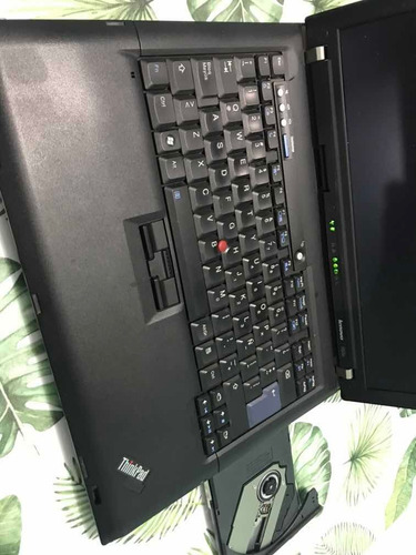 Ibm Lenovo Thinkpad R60e (Usado)