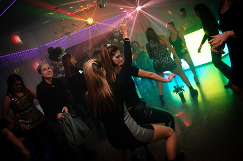 Salon De Fiestas, Multievento Multiespacio En Caseros