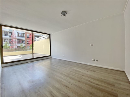 Departamento En Venta De 3 Dorm. En Lo Barnechea