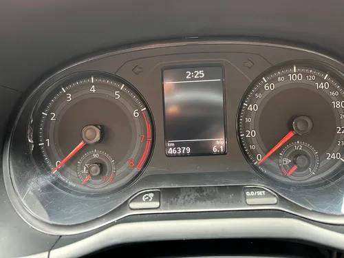 Volkswagen Voyage 1.6 Trendline