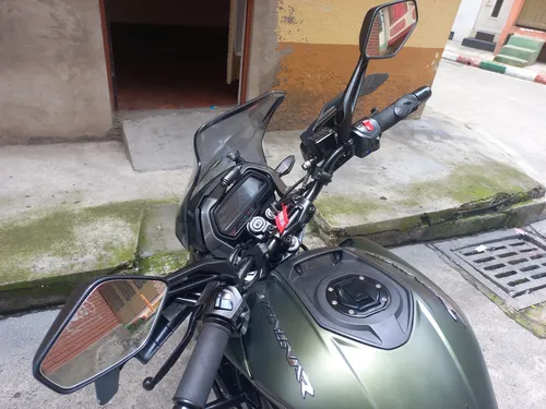 Dominar 400