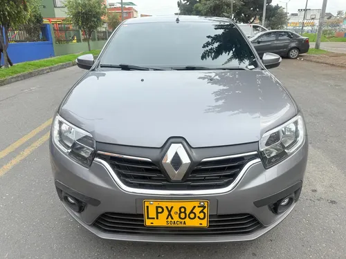 Renault Logan 1.6 Expression / Life +