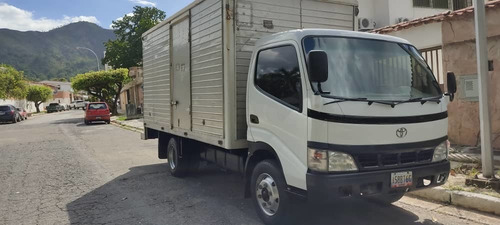 Imagen 3 de 14 de Toyota Dyna 343
