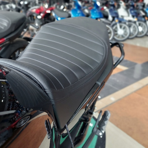 Imagen 17 de 18 de Benelli Leoncino 502 0km