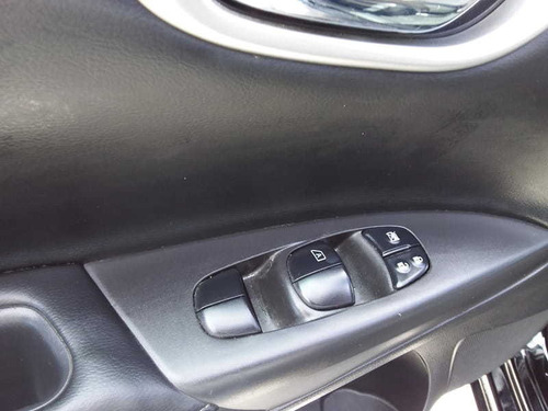 Imagem 14 de 15 de Nissan Sentra 2.0 Sv Cvt