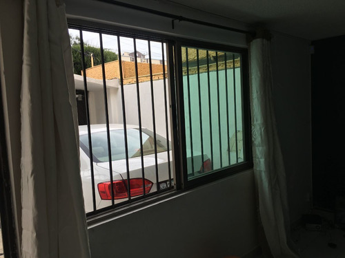 Rento Casa Pequeña,con Ámplia Terraza, Enfrente De Mundo E, Viveros De La Loma,