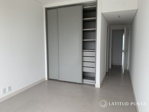 Imagen 9 de 30 de Apartamento En Le Parc Iii, 3 Dormitorios