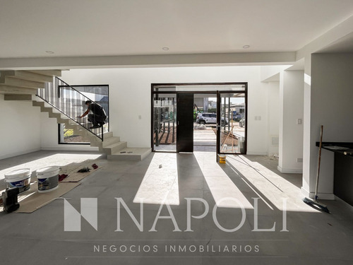 Venta De Casa A Estrenar, En El Rebenque Canning