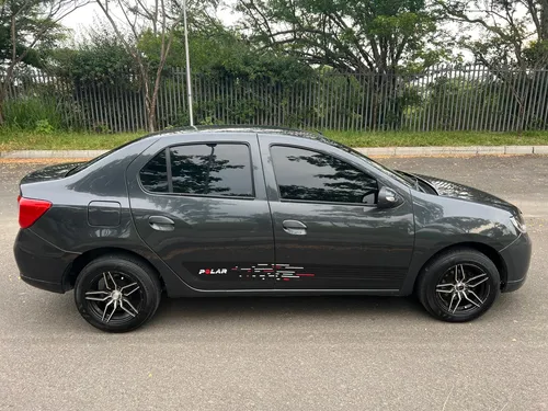 Renault Logan 1.6 Dynamique
