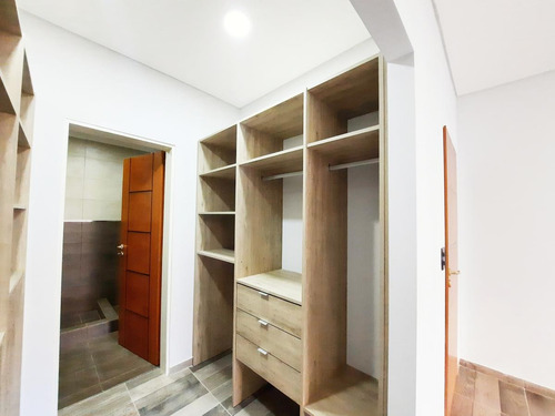 Imagen 8 de 21 de Venta Departamento 3 Amb 177 M2 Valentín Alsina