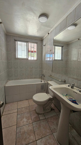 Casa Esquina En Venta, Buen Barrio. (79951)