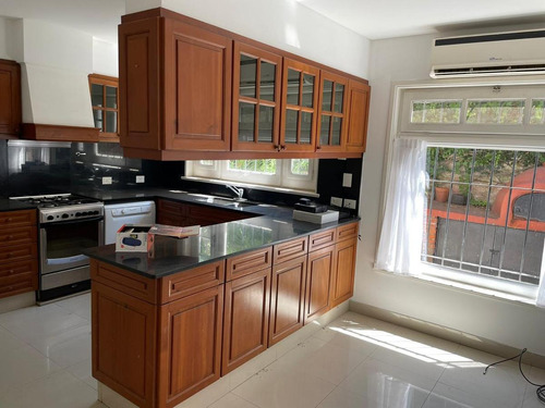 Imagen 6 de 26 de Casa - Acassuso