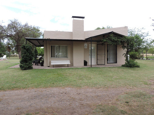 Imagen 5 de 14 de Casa De Campo Quinta La Josefa - Azul