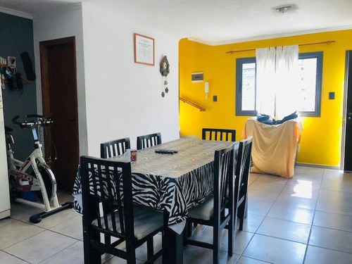 Imagen 3 de 9 de Duplex En Venta Dos Dormi -la Plata-75 / 17 Y 18