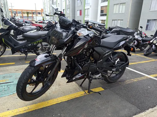 Apache Rtr 160 4v