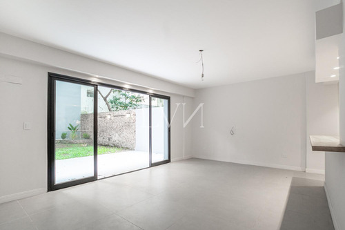 Venta Departamento 5 Ambientes Con Patio Recoleta