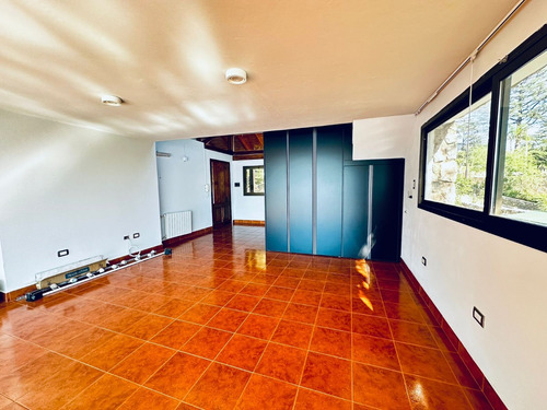 Villa Carlos Paz, Casa Con Bajada Al Lago En Venta!