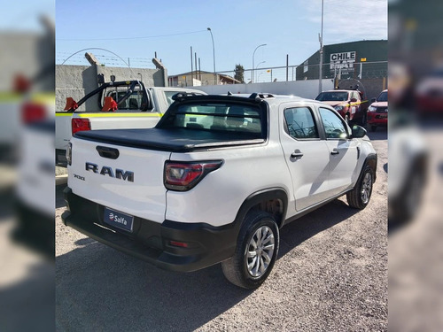 Ram 700 1.4 Slt 4x2 Dob. Cab. Mt 4p
