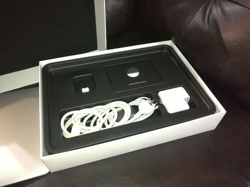 Macbook Air A1466. 2017, En Su Caja. Posible Desarme. Prende (Usado)
