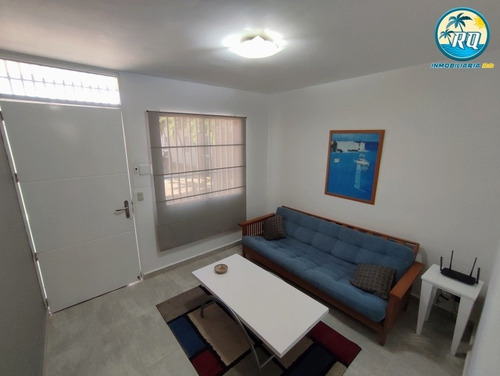 Imagen 15 de 30 de Impecable Town House En Venta En Res. Villas Santorini