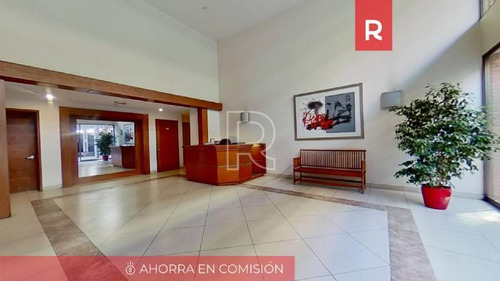Imagen 18 de 20 de Agustín Del Castillo/ Nueva Costanera/ Vitacura