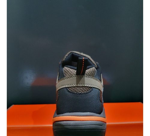 Zapatilla Ombu Aire Libre Everest Trekking Marron Talle 42