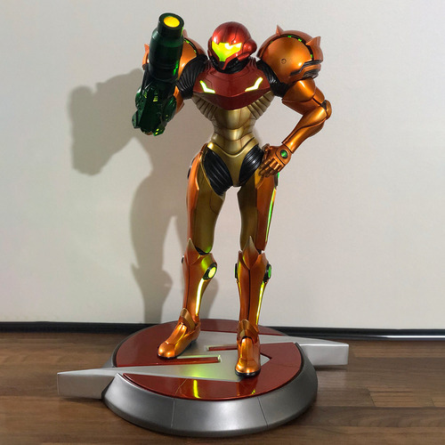 Figura Metroid Prime Samus First 4 Figures Con Luz Led (Usado)