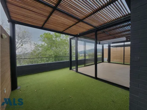 Venta Apartamnento Duplex Alto De Palmas Medellin(mls#244459)