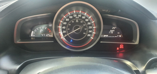 Imagen 9 de 15 de Mazda 3 2016 2.0 I Sedan At