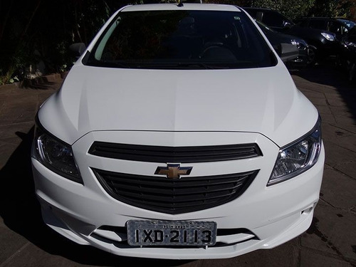Chevrolet Onix Ls