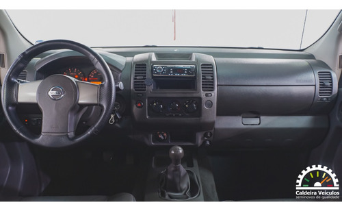 Nissan Frontier 2.5 XE 4X4 CD TURBO ELETRONIC DIESEL 4P MANUAL