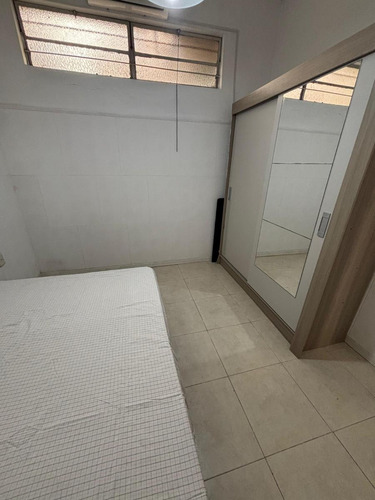 Departamento En Planta Baja Con Patio En Zona Centro