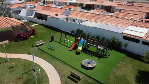Town House Resd Pescadores Iii, Tucacas Ja
