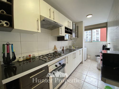 Departamento En Venta De 3 Dorm 2 Baños En Marín, Santiago