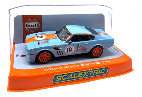 Scalextric Aston Martin V8 Gulf #19 Rikki Cann Racing 1:32 S
