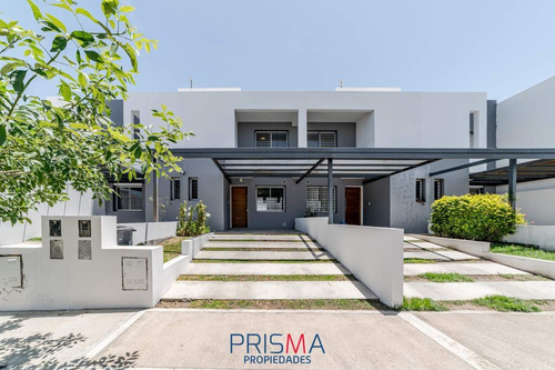 Imagen 18 de 19 de Dúplex En Venta . Miradores De Manantiales . 3 Dormitorios