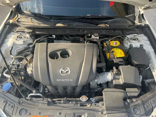 Mazda 3 2.0 Touring