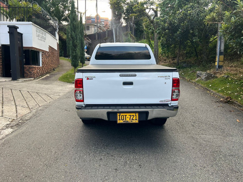 Toyota Hilux 2.7 Imv 4x4