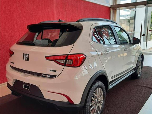 Imagem 2 de 10 de Fiat Argo 1.3 Firefly Flex Trekking Manual